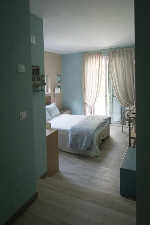 B&B La Dimora Del Garda Sirmione Bed & Breakfast