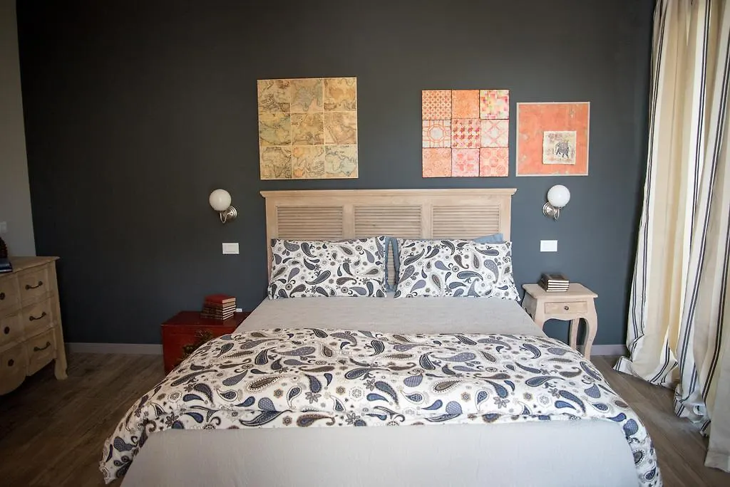 Bed & Breakfast B&B La Dimora Del Garda Sirmione Italy