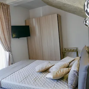דירה Phoenix Garda Hills, סירמיונה