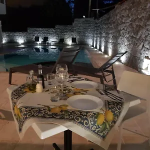 marty-luxury-bb.sicilyhotelsitaly.net/